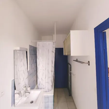 Apartment Cosy En Centre Centre-ville . . . Nimes