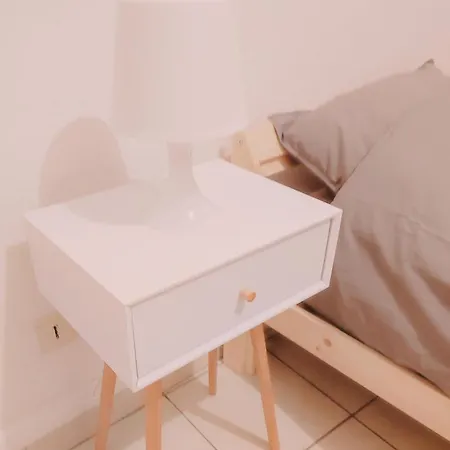Apartment Cosy En Centre Centre-ville . . . Nimes