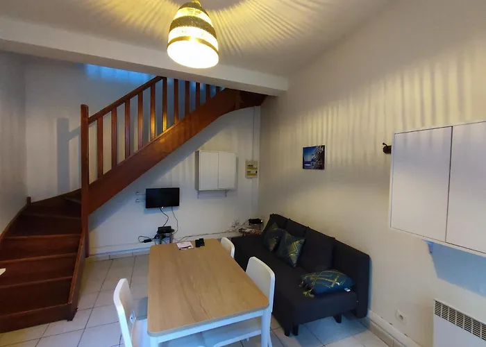 Cosy En Centre Centre-ville . . . Διαμέρισμα